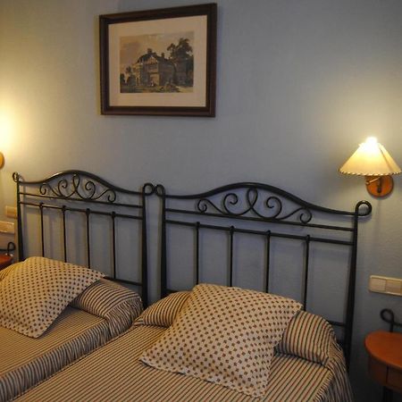 Hotel Cristina-Enea à Valdeganga Chambre photo